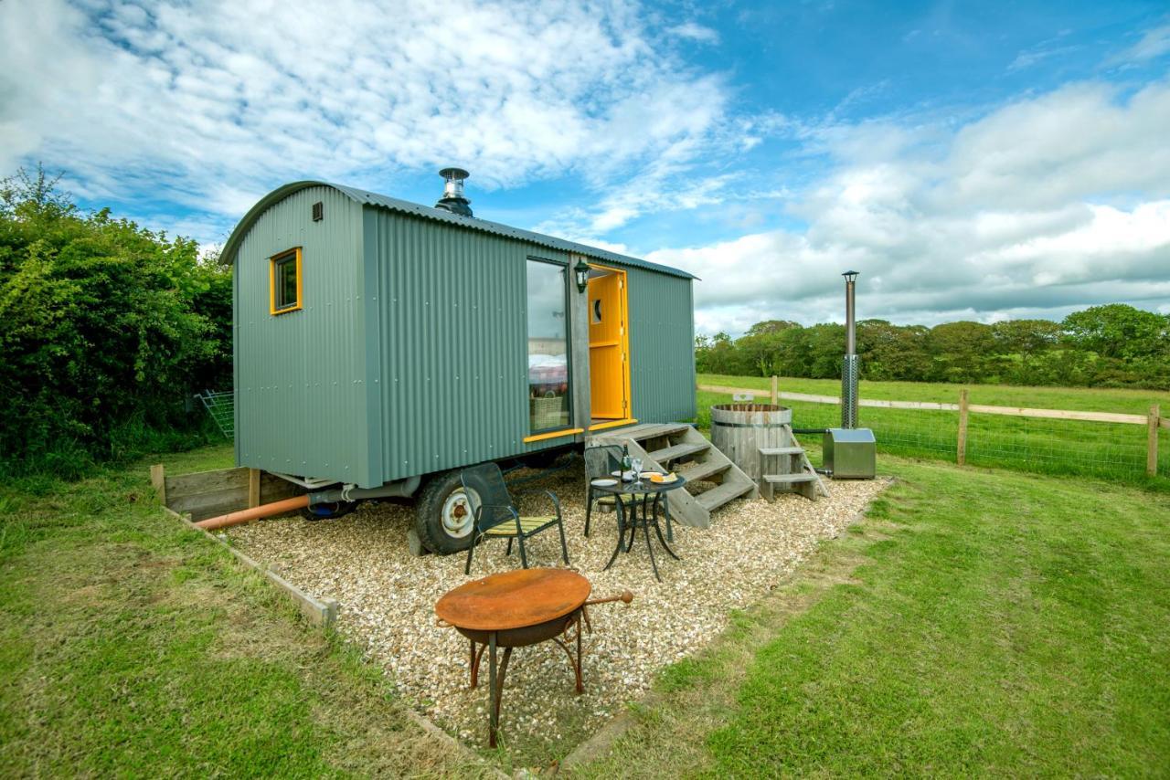Kidwelly Glamping Hotell Eksteriør bilde