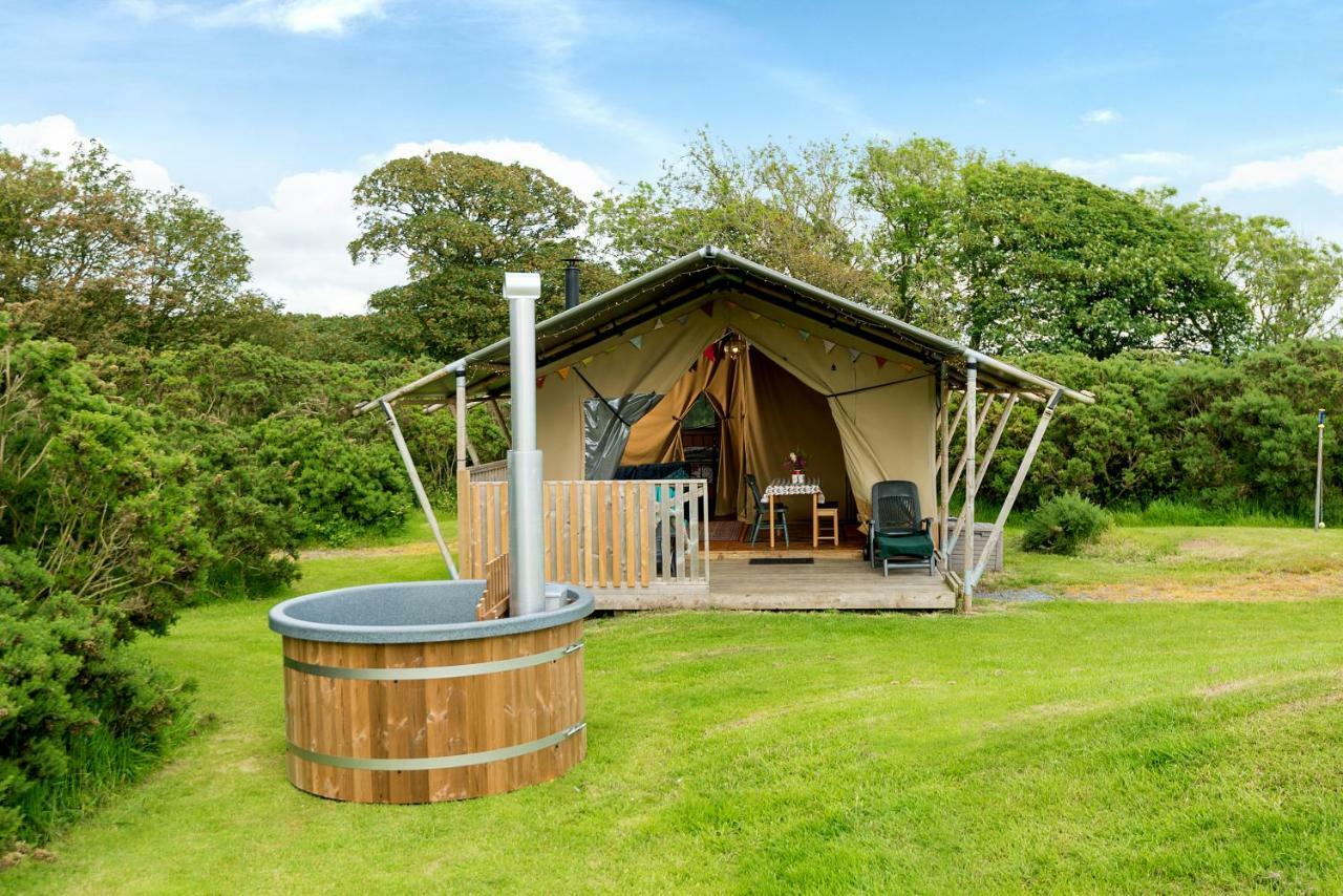 Kidwelly Glamping Hotell Eksteriør bilde